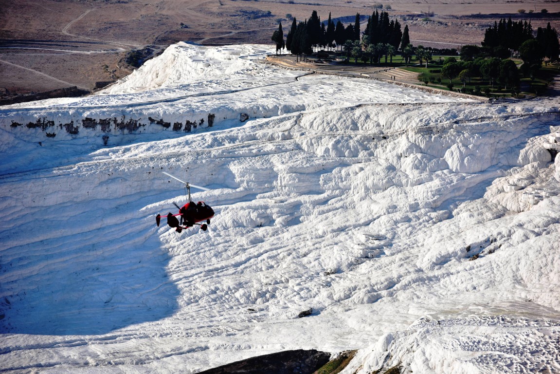 Pamukkale Travel Guide: Easy Routes from Cardak Airport & Denizli Bus Station