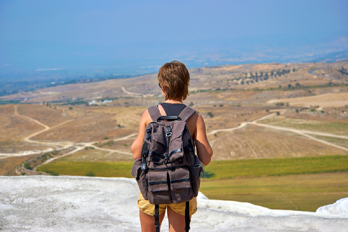 Hotel Concierge or DIY? The Ultimate Guide to Buying Tours & Transfers from Hotels