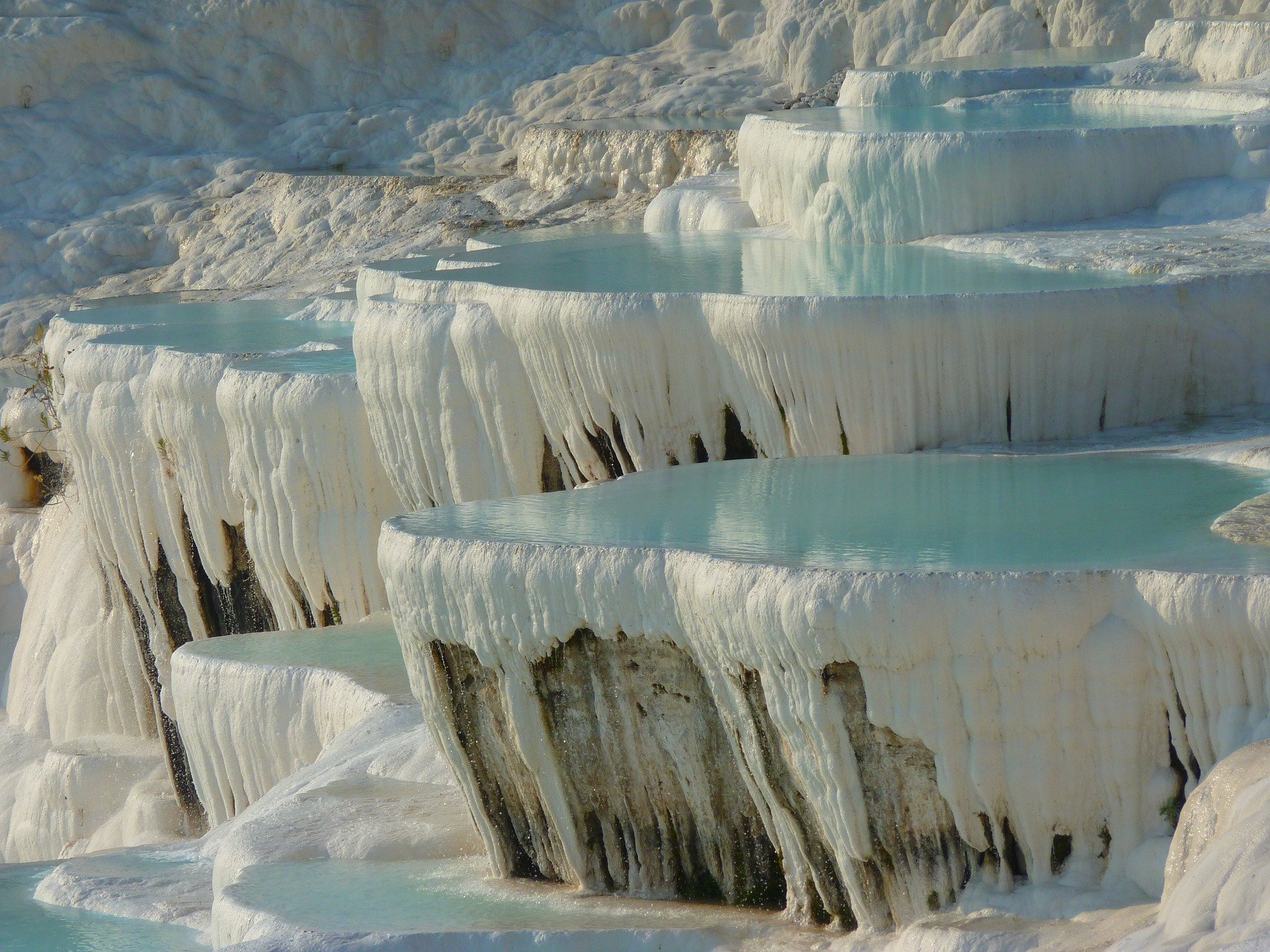 Pamukkale Travel Guide: 5 Essential Tips for the Cotton Castle